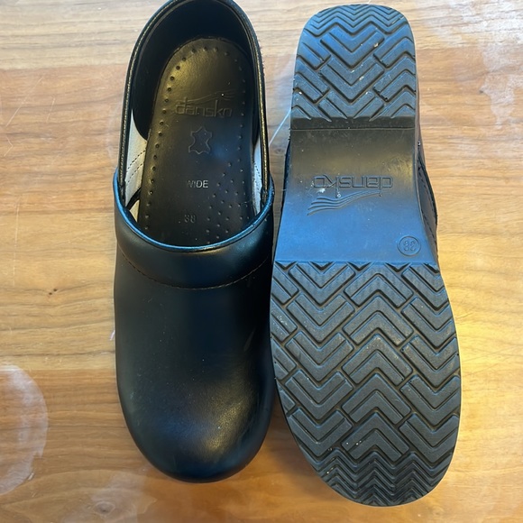 Black Dansko Clog - Picture 5 of 5